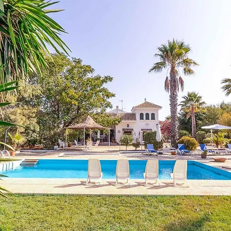 Santa Ana Holiday home